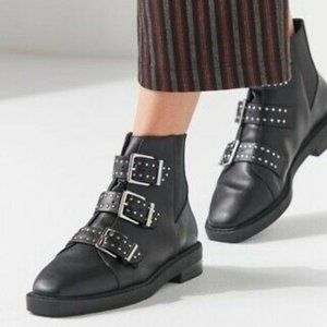 Urban Outfitters Zoe Black Buckle Bootie- Size 8